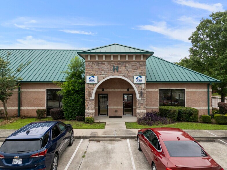 Primary Photo Of 1125 Cypress Station Dr, Houston Medical For Sale