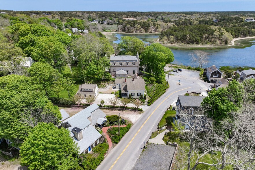 Primary Photo Of 20 Bank, Wellfleet Flex For Sale