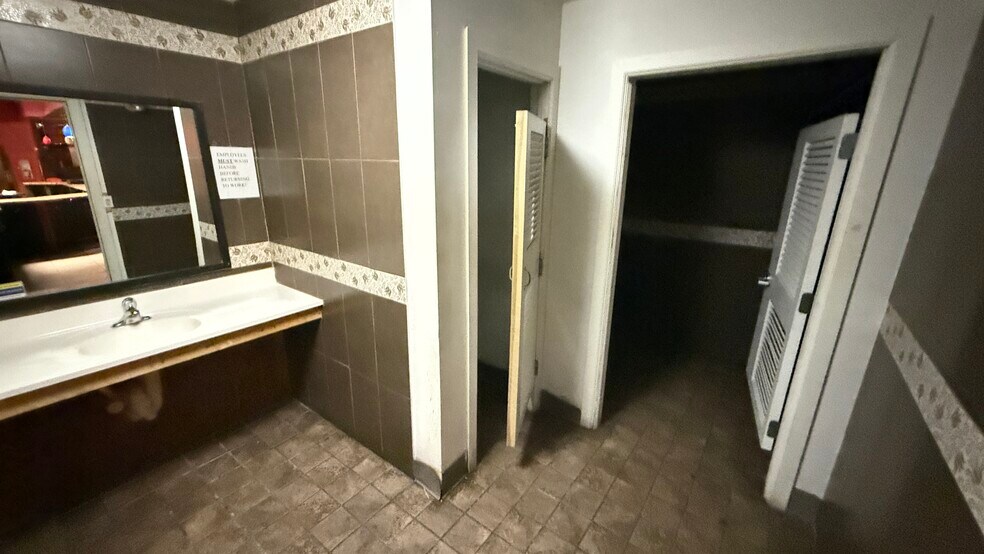 More Photos Of 219-223 S Main St, Wilkes Barre General Retail For Sale