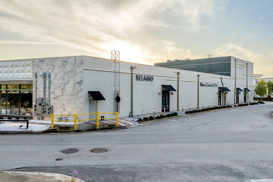 More Photos Of 4907 Big Island Dr, Jacksonville General Retail For Lease