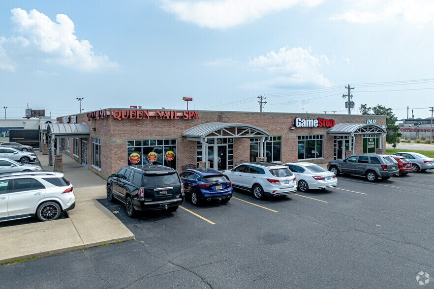 More Photos Of 5134 Hinkleville Rd, Paducah Freestanding For Lease