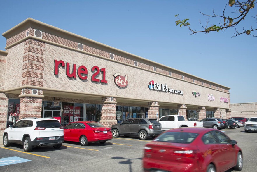 More Photos Of 6501-6887 Highway 6 N, Houston Unknown For Lease