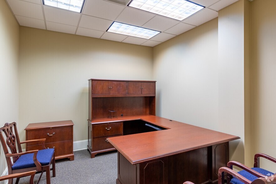 More Photos Of 3165 Maysville Rd, Commerce Bank For Sale