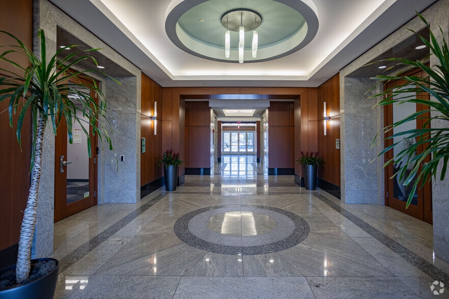 More Photos Of 5000 Meridian Blvd, Franklin Unknown For Lease