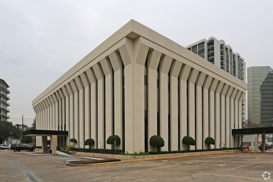 Primary Photo Of 5005 Woodway Dr, Houston Office For Lease