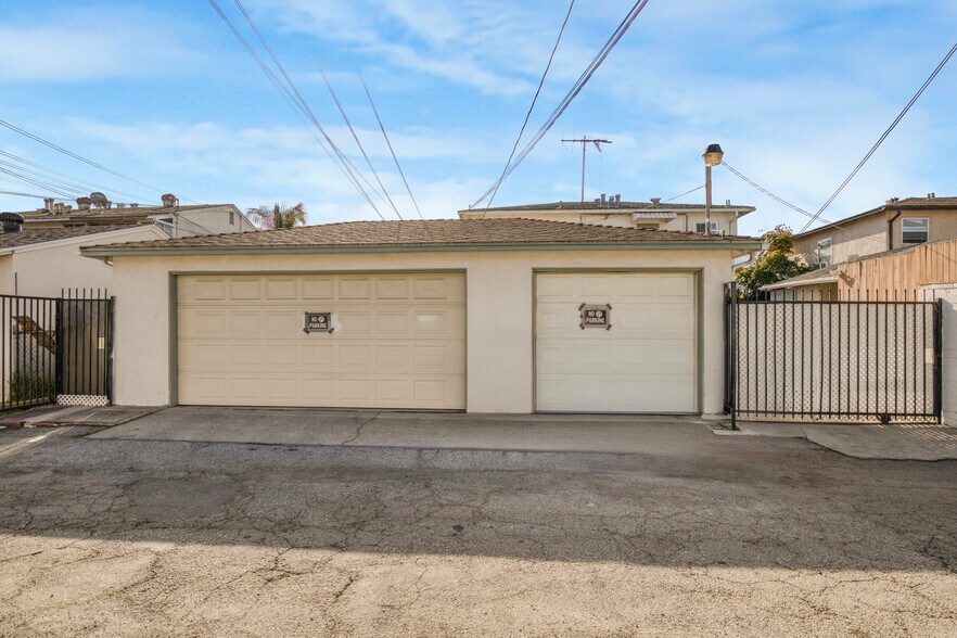 More Photos Of 661 W Riggin St, Monterey Park Apartments For Sale