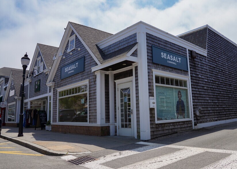 More Photos Of 199 Main St, Falmouth Storefront For Sale