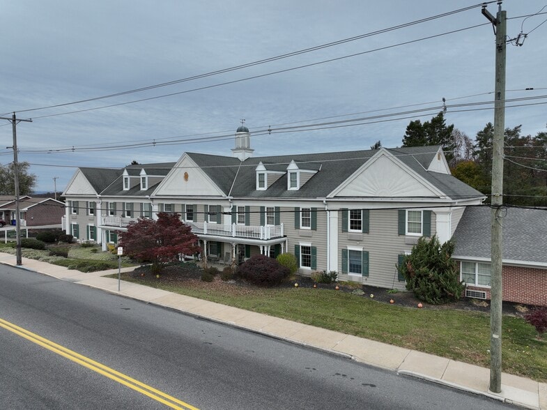 More Photos Of 621-623 E Main St, Dallastown Healthcare For Sale