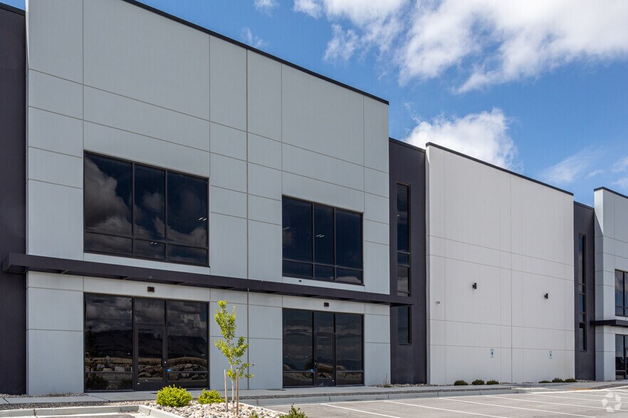 More Photos Of 1503 Utah Avenue, Tooele Distribution For Lease