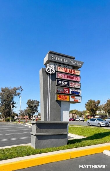 More Photos Of 1386 E Foothill Blvd, Upland Restaurant For Lease