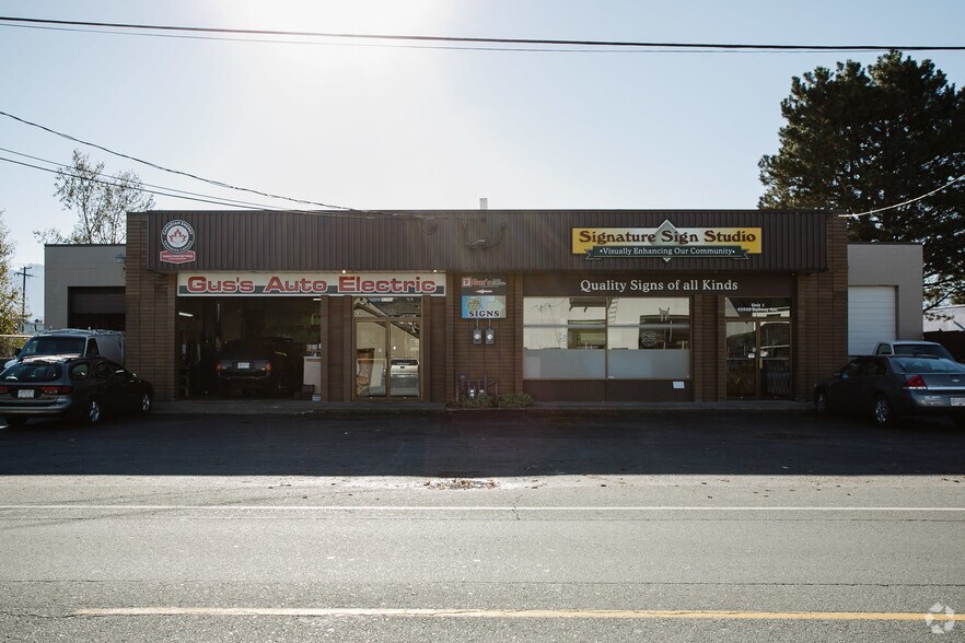 More Photos Of 45940 Railway Ave, Chilliwack Auto Repair For Sale