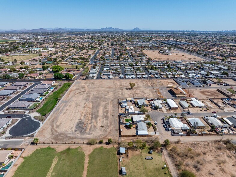 More Photos Of 7118 80th Ave, Glendale Land For Sale