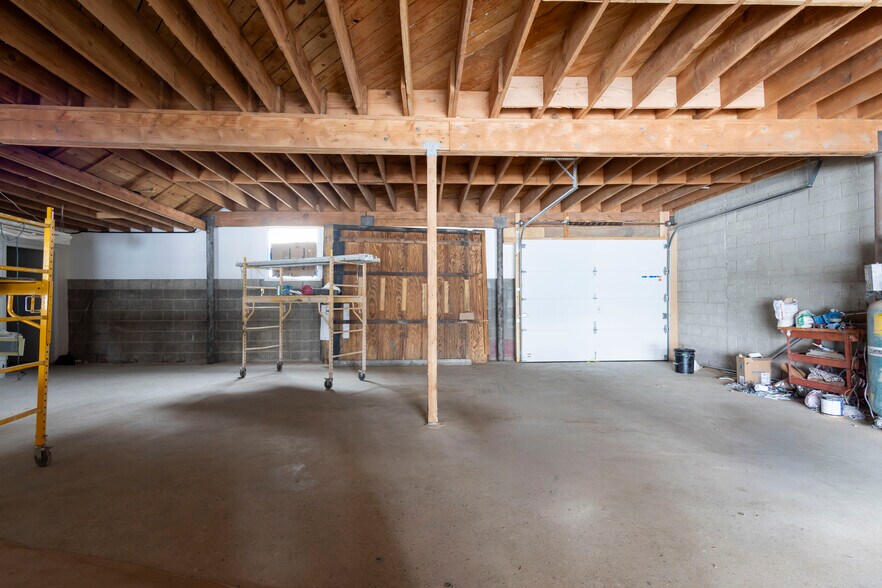 More Photos Of 8651-8655 Washington Blvd, Los Angeles Auto Repair For Lease