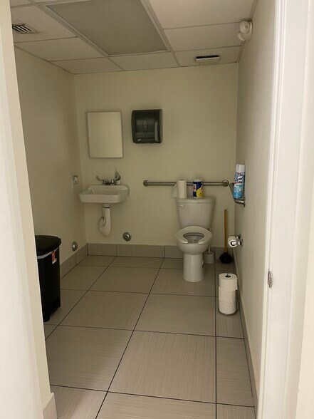 More Photos Of 16115 SW 117th Ave, Miami Showroom For Sale