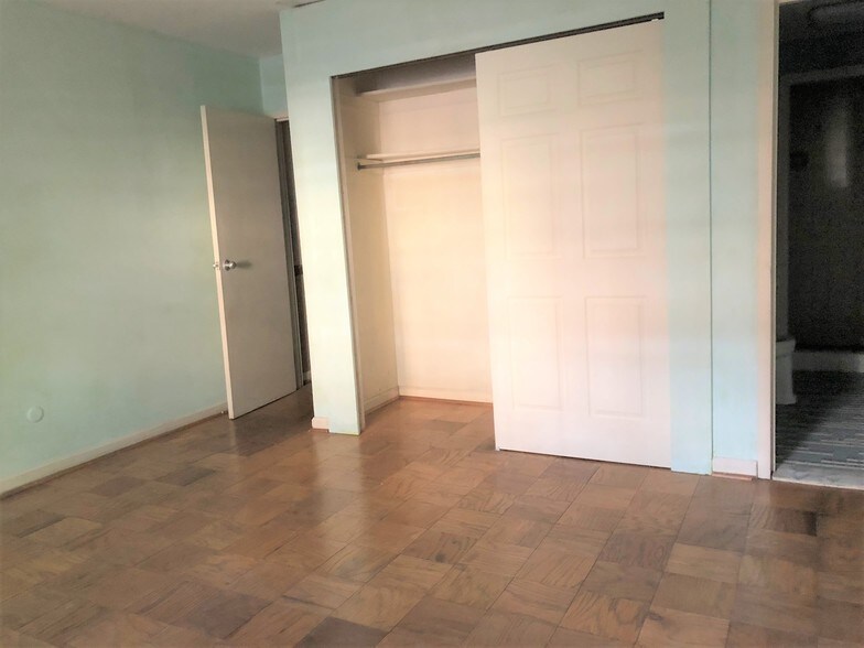 More Photos Of 256 Montgomery Ave, Haverford Apartments For Sale