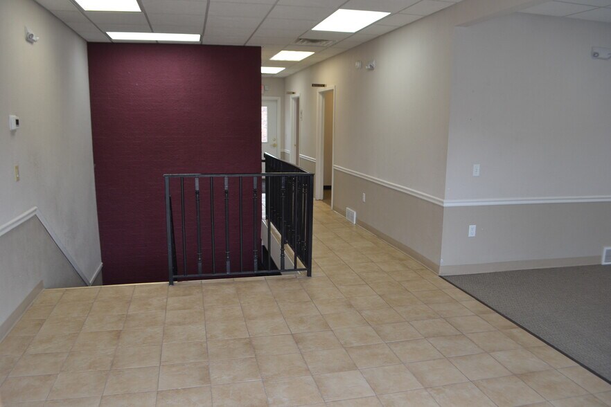 More Photos Of 115 N 6th St, Wausau Medical For Lease