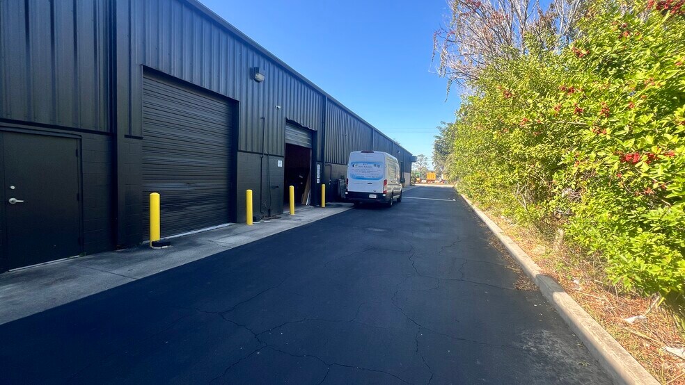 More Photos Of 6225 E 21st St, Bradenton Industrial For Sale