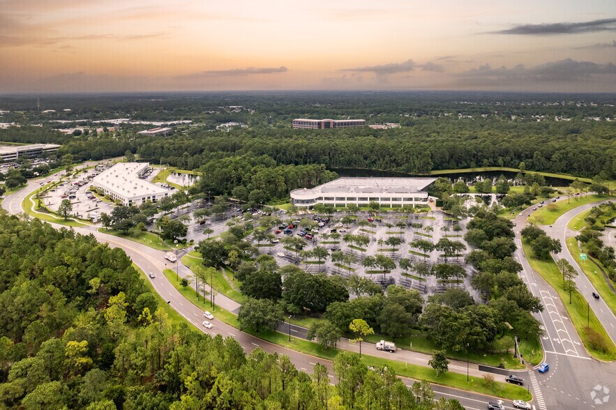 More Photos Of 12650 Ingenuity Dr, Orlando Office For Lease