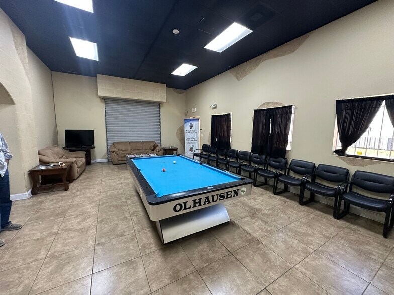 More Photos Of 4315 E Columbus Dr, Tampa Warehouse For Sale