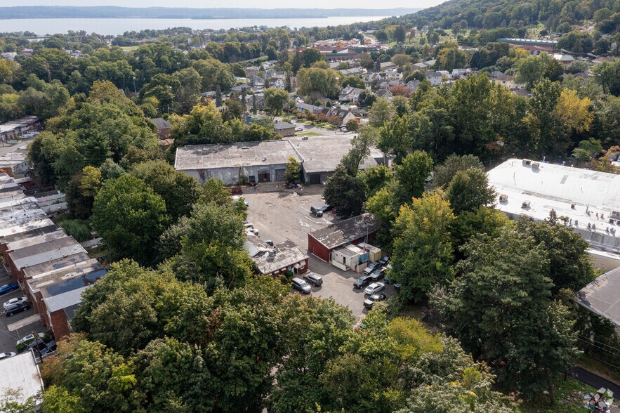More Photos Of 6-12 Hoover Ave, Haverstraw Warehouse For Sale