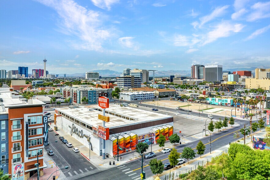 More Photos Of 899 Fremont St, Las Vegas Hotel For Sale