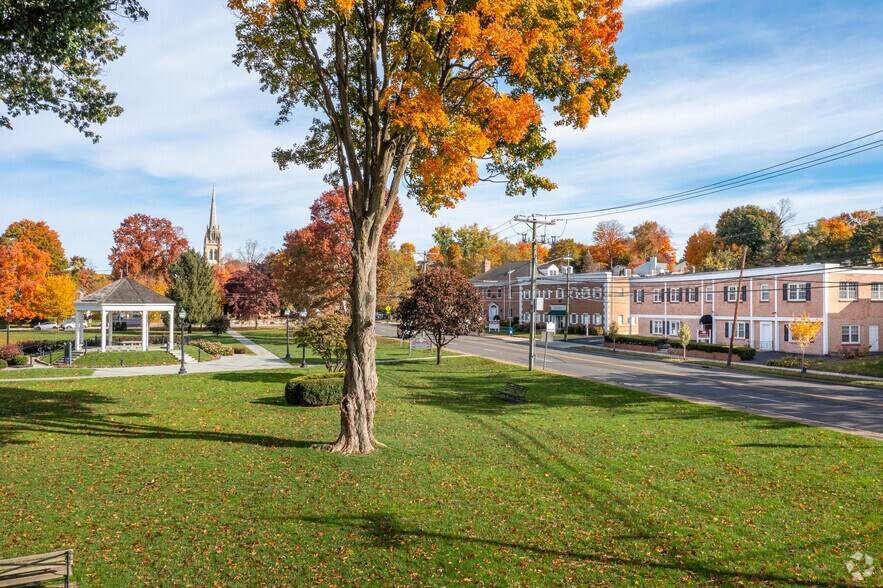 More Photos Of 71 East Ave, Norwalk Office For Lease