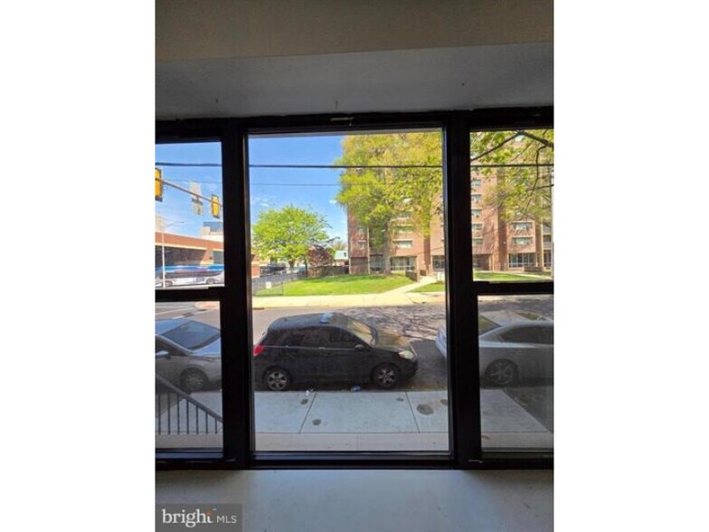 More Photos Of 804 Franklin St, Reading Office For Lease