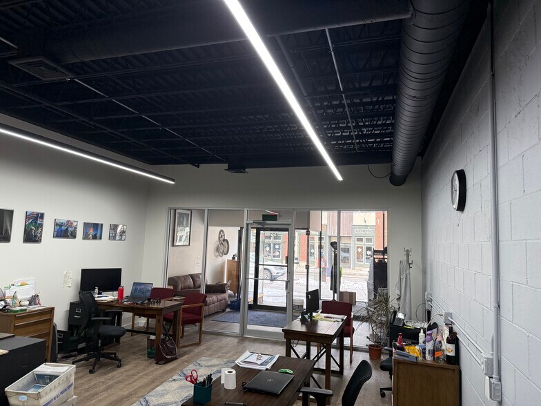 More Photos Of 423-425 Main St, Bennington Office Residential For Sale