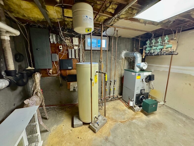 More Photos Of 501 William Floyd Pky, Shirley Office For Sale