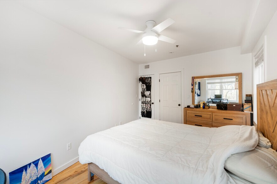 More Photos Of 383 Broad St, Bloomfield Storefront Retail Residential For Sale