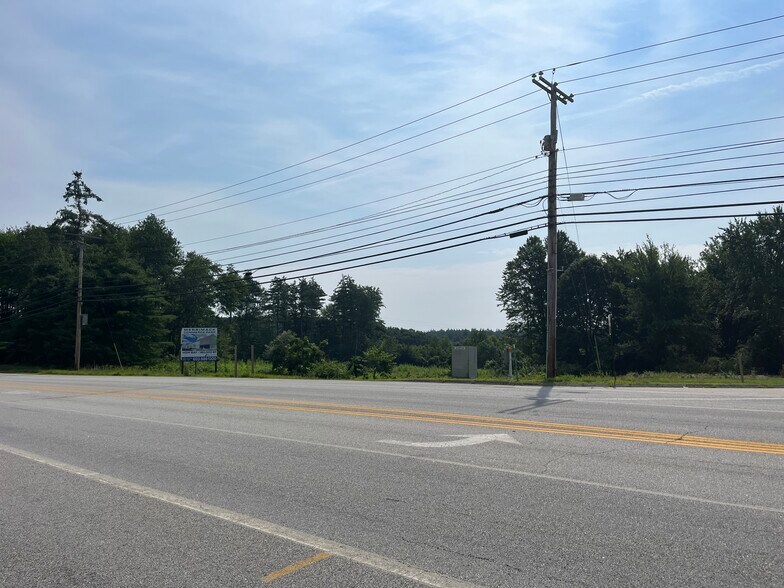 More Photos Of 703 Daniel Webster Hwy, Merrimack Refrigeration Cold Storage For Lease