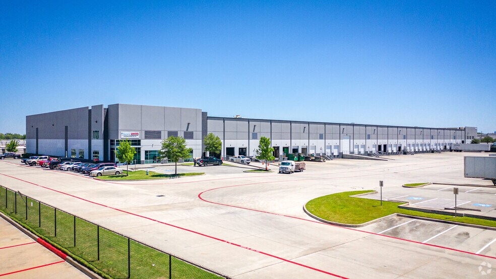 More Photos Of 7330 Langfield Rd, Houston Warehouse For Lease