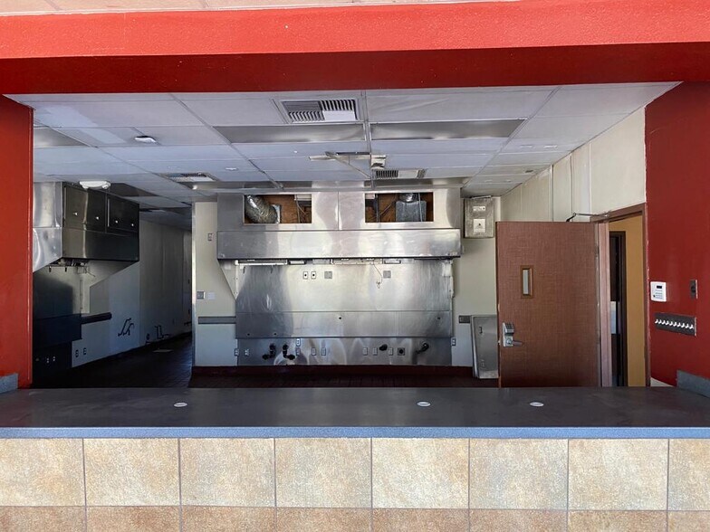 More Photos Of 121 State Highway 121, Coppell Fast Food For Sale