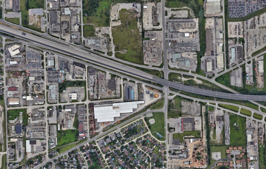 More Photos Of 23 Smith St, St Catharines Manufacturing For Lease