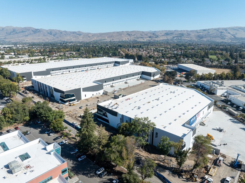 More Photos Of 2350 Qume Dr, San Jose Industrial For Lease