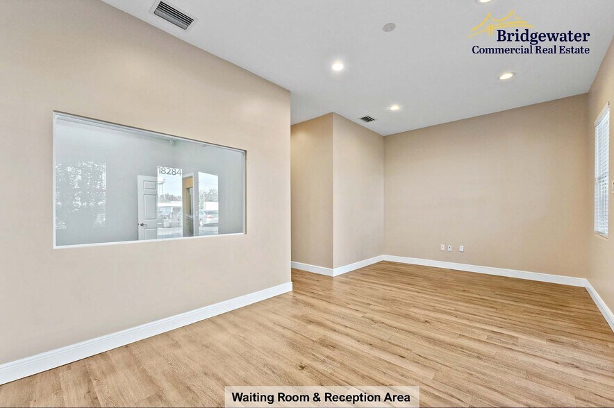 More Photos Of 18284 N US Highway 41, Lutz Office For Lease