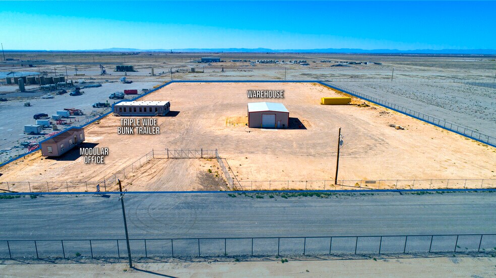 More Photos Of 463 Blackbird Dr, Pecos Industrial For Lease