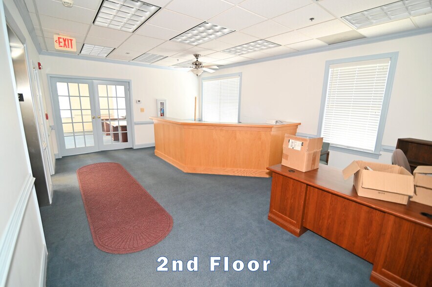 More Photos Of 108 Lagrange Ave, La Plata Medical For Sale