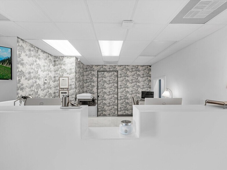 More Photos Of 525 Blossom St, Webster Medical For Sale