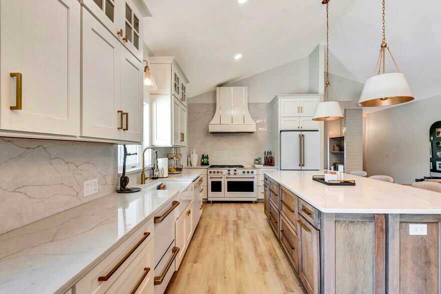 More Photos Of 2400 Lorraine Rd, Sarasota Land For Sale