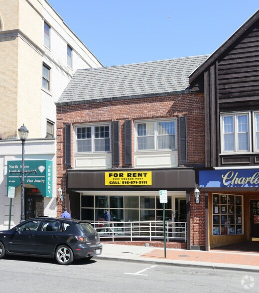 More Photos Of 17-21 Glen St, Glen Cove Storefront Retail Office For Lease
