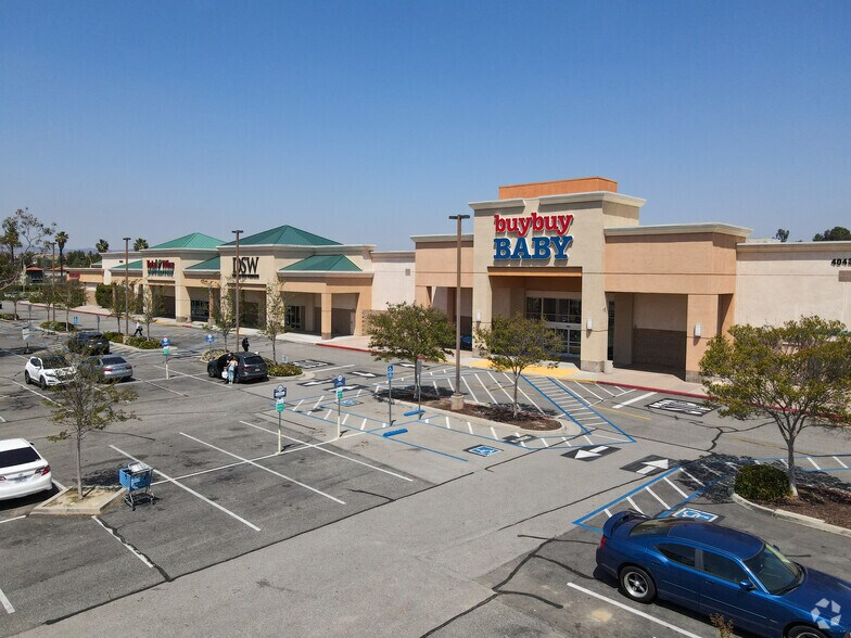 More Photos Of 40400-40500 Winchester Rd, Temecula Unknown For Lease