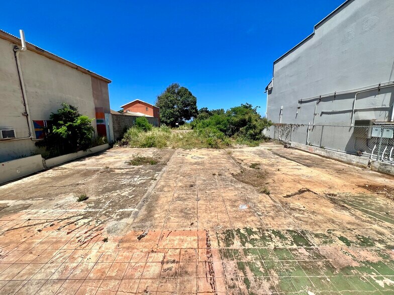 Primary Photo Of 158 N Market St, Wailuku Land For Sale