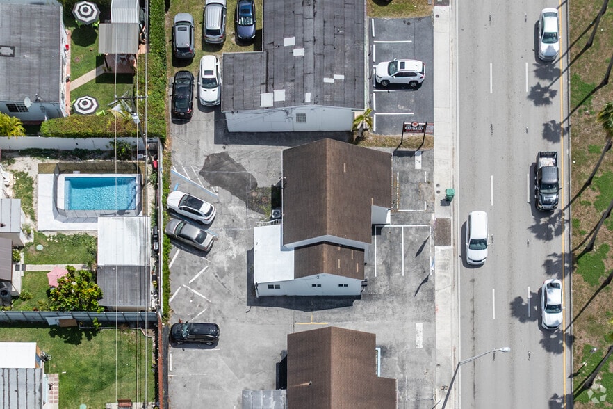 More Photos Of 6443 Bird Rd, Miami Medical For Sale