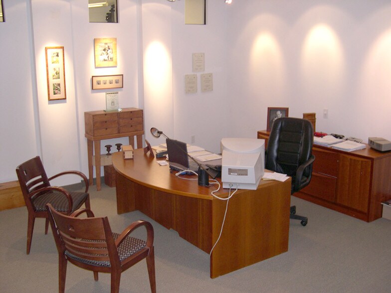 More Photos Of 232 Conestoga Rd, Wayne Loft Creative Space For Sale
