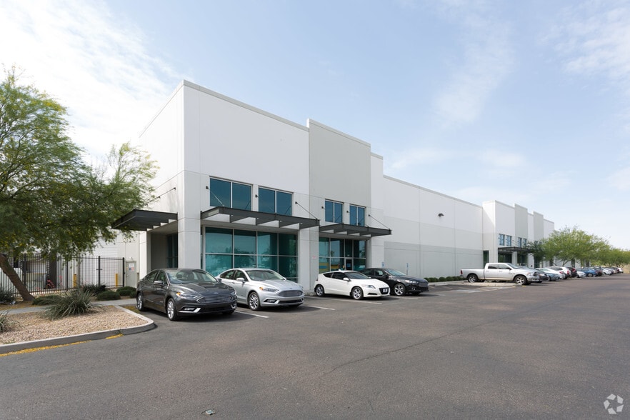 More Photos Of 3425 E Van Buren St, Phoenix Warehouse For Lease