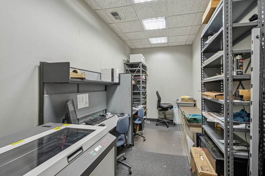 More Photos Of 380 Hillside Ave, Hillside Industrial For Lease