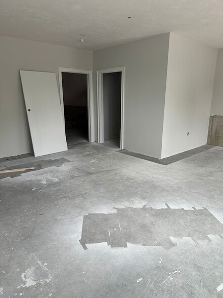 More Photos Of 3 Akira Way, Londonderry Industrial For Lease