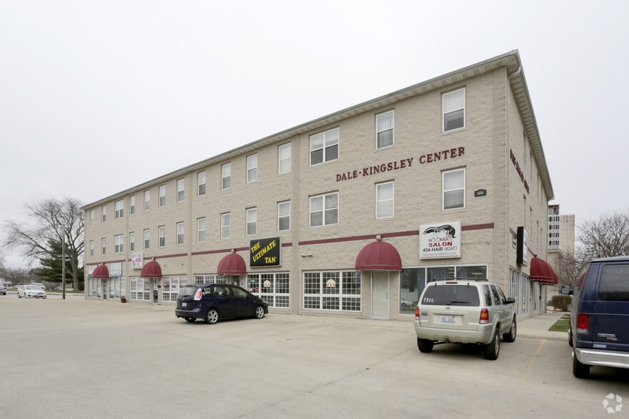 More Photos Of 604 Dale St, Normal Apartments For Lease
