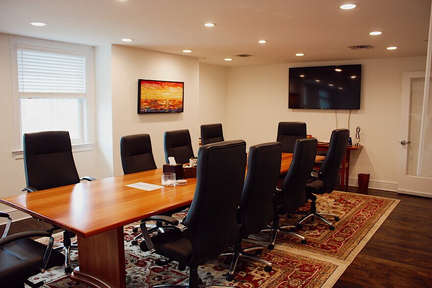 More Photos Of 2300 East Ave, Brighton Office For Lease